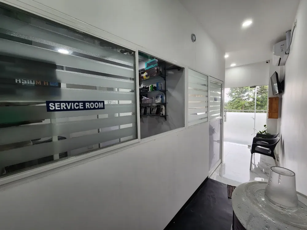 Infonix Service Room